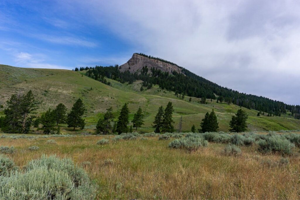 Sky Rim Hikes in Yellowstone National Park
