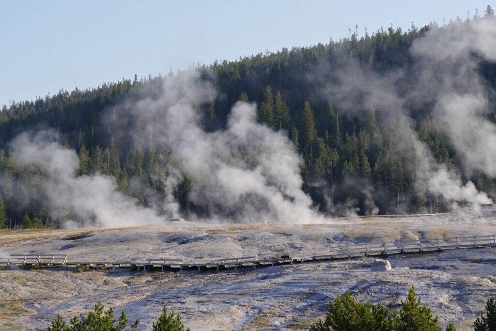 Upper Geyser Basin Hikes in Yellowstone National Park