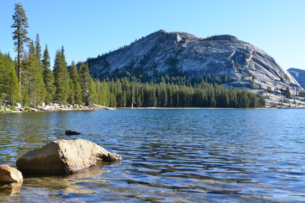 trail 6 yosemite hiking 2