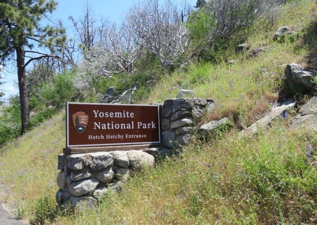 Hetch Hetchy Entrance Best Yosemite Entrance