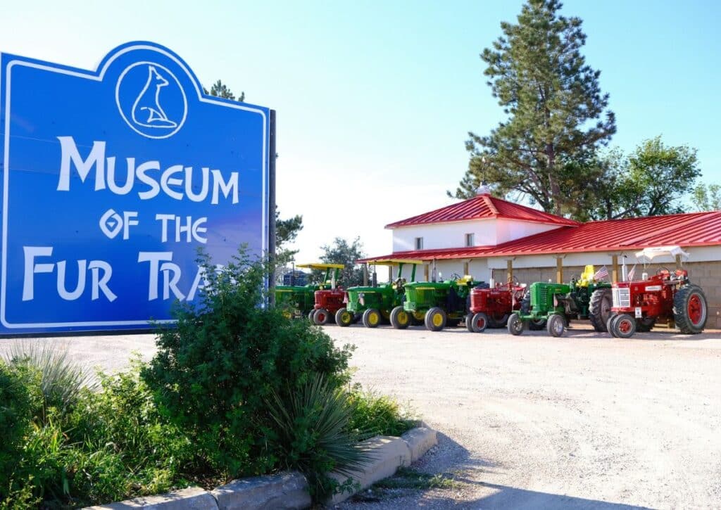 Museum of the Fur Trade lincoln to yellowstone